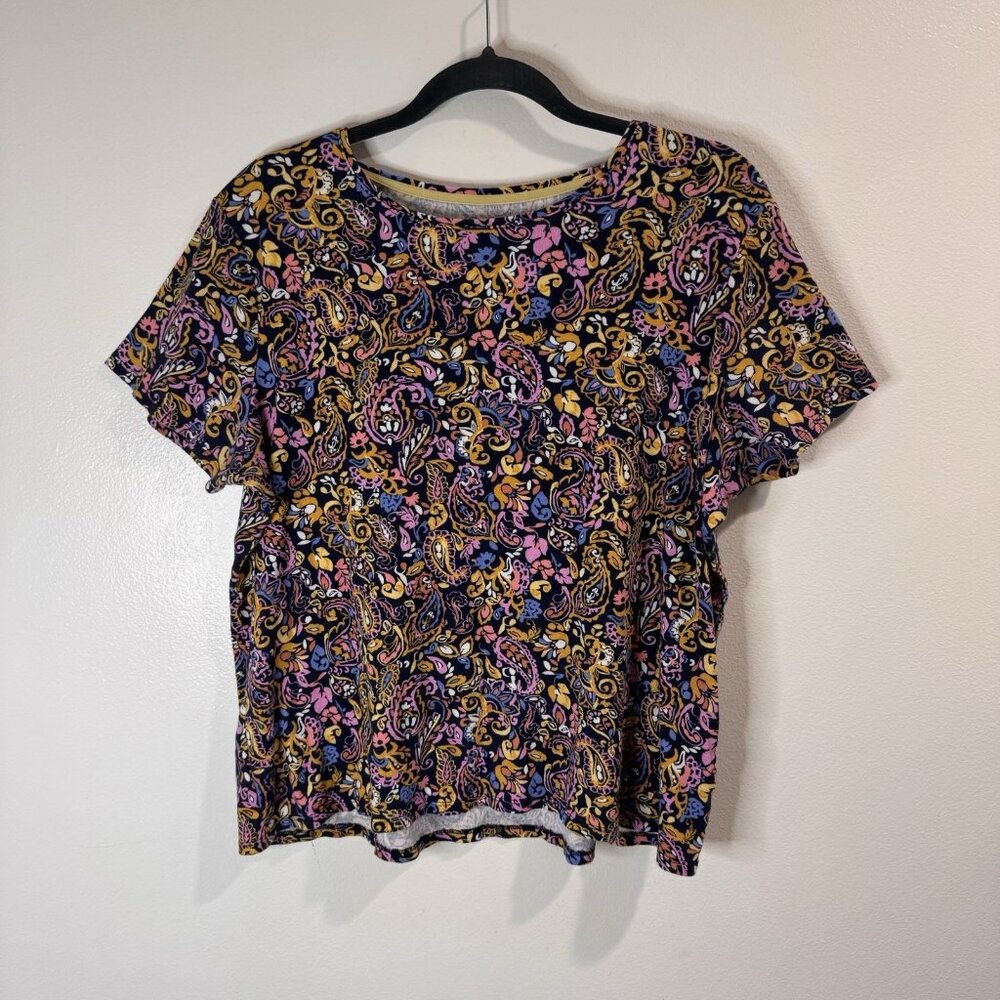 Croft & Barrow T-shirt XXL / 2XL Colorful Paisley Floral 100% Cotton Preppy